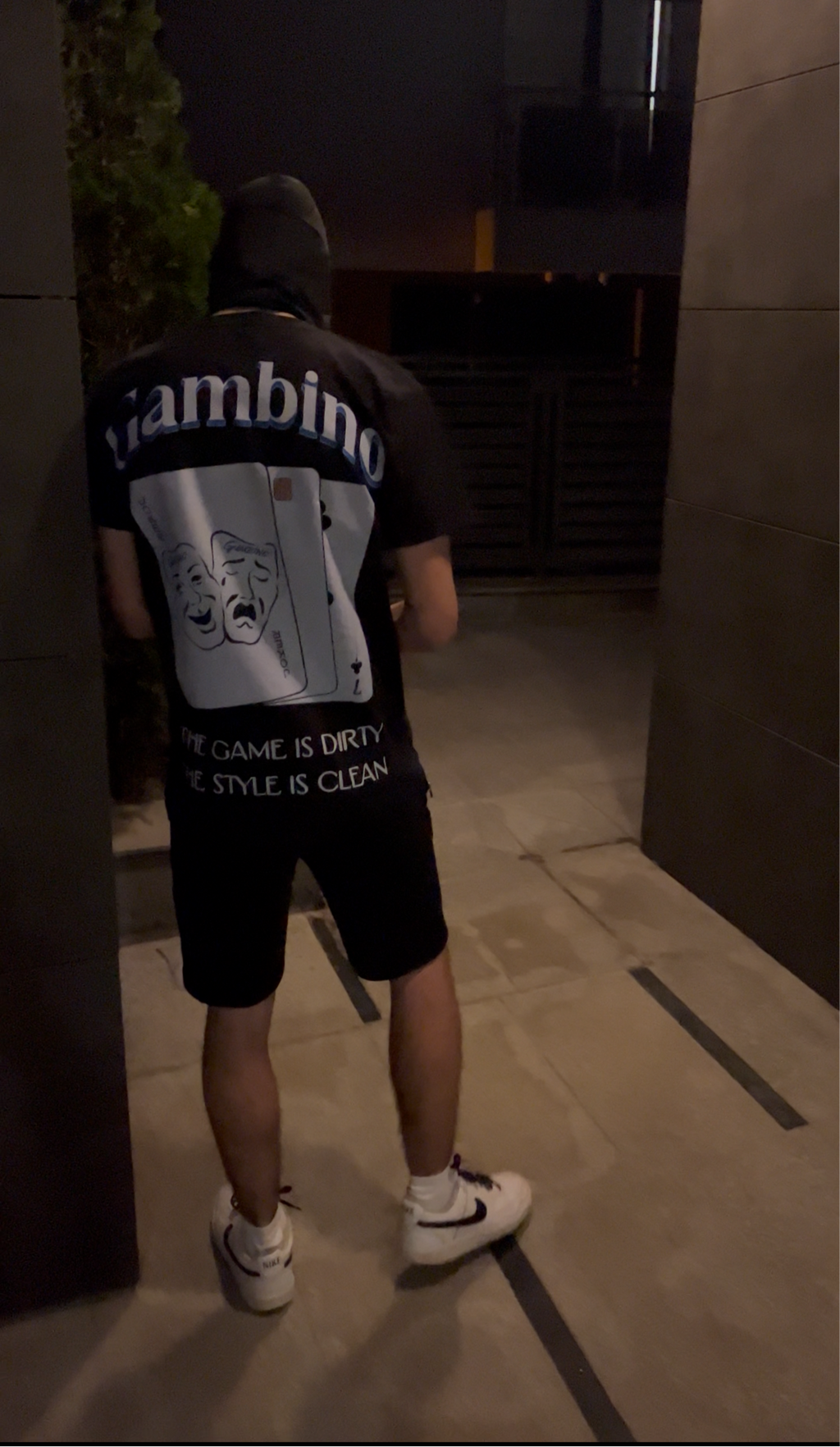 Тениска-“the game is dirty the style is clean”